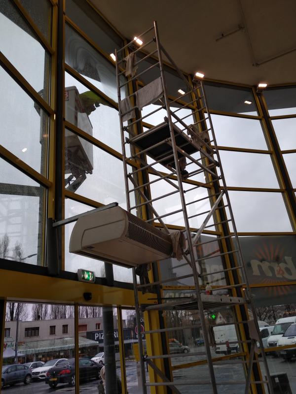 Changement de vitrine